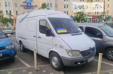 Вантажний фургон Mercedes-Benz Sprinter 2000 в Одесі