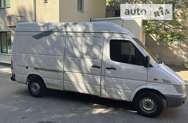 Вантажний фургон Mercedes-Benz Sprinter 2000 в Одесі