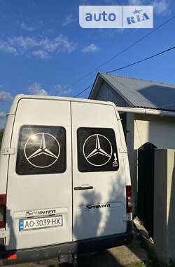 Мікроавтобус Mercedes-Benz Sprinter 2005 в Хусті