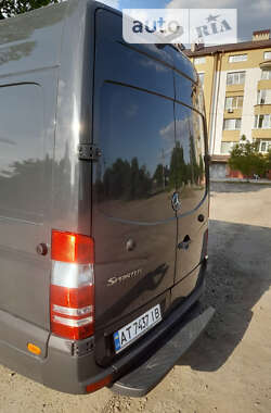 Вантажний фургон Mercedes-Benz Sprinter 2013 в Івано-Франківську