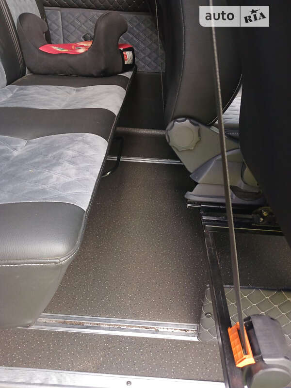 Микроавтобус Mercedes-Benz Sprinter 2014 в Черновцах фото 8 Микроавтобус Mercedes-Benz Sprinter 2014 в Черновцах