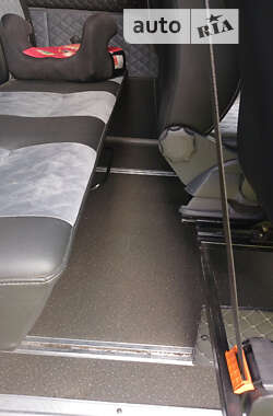 Микроавтобус Mercedes-Benz Sprinter 2014 в 