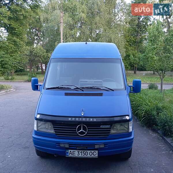 Мікроавтобус Mercedes-Benz Sprinter 1998 в Кам'янському