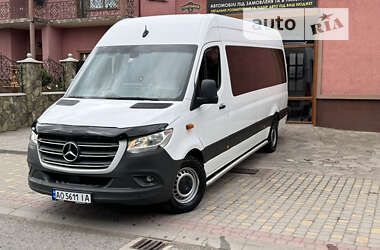 Мікроавтобус Mercedes-Benz Sprinter 2018 в Сваляві