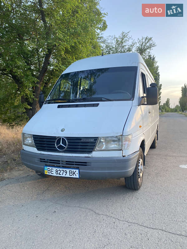 Mercedes-Benz Sprinter 1998