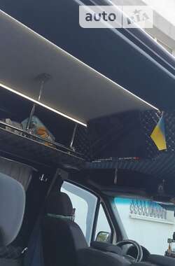 Микроавтобус Mercedes-Benz Sprinter 2012 в 