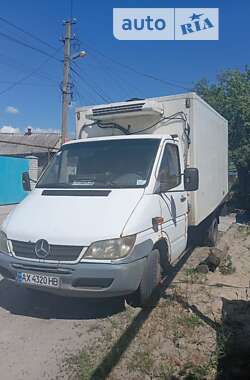 Другие грузовики Mercedes-Benz Sprinter 2001 в 