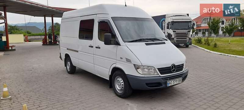 Мікроавтобус Mercedes-Benz Sprinter 2003 в Іршаві