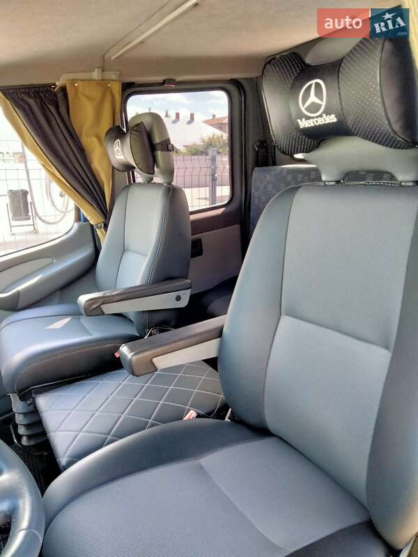 Эвакуатор Mercedes-Benz Sprinter 2006 в Монастыриске