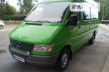 Грузопассажирский фургон Mercedes-Benz Sprinter 1998 в Ямполе