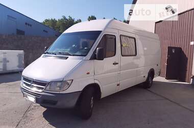 Вантажопасажирський фургон Mercedes-Benz Sprinter 2004 в Києві