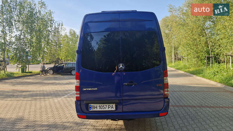 Туристичний / Міжміський автобус Mercedes-Benz Sprinter 2009 в Одесі фото 5 Туристичний / Міжміський автобус Mercedes-Benz Sprinter 2009 в Одесі