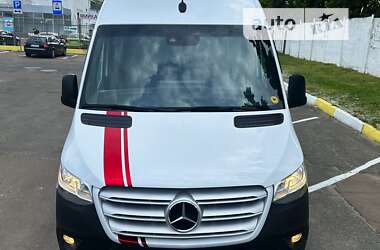Вантажний фургон Mercedes-Benz Sprinter 2019 в Києві