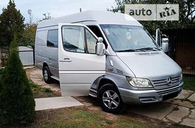 Грузопассажирский фургон Mercedes-Benz Sprinter 2004 в Черновцах