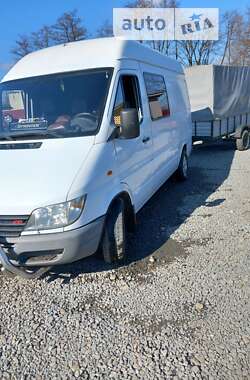 Вантажний фургон Mercedes-Benz Sprinter 2002 в Болехові