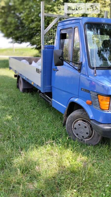 Борт Mercedes-Benz Sprinter 1995 в Дубно