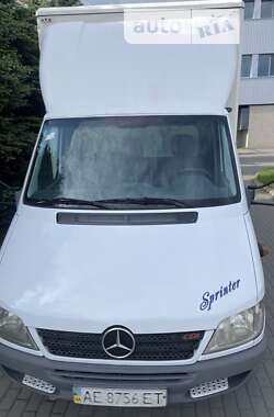 Вантажний фургон Mercedes-Benz Sprinter 2005 в Дніпрі