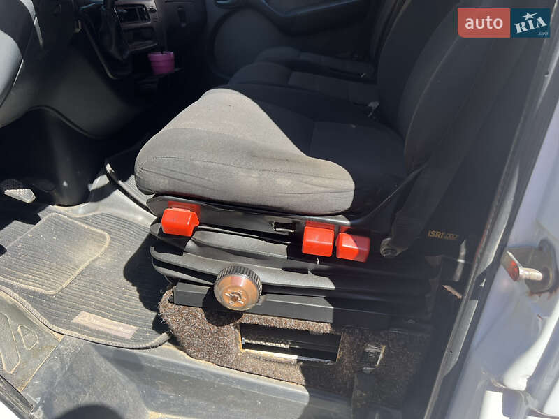 Микроавтобус Mercedes-Benz Sprinter 2000 в Черновцах