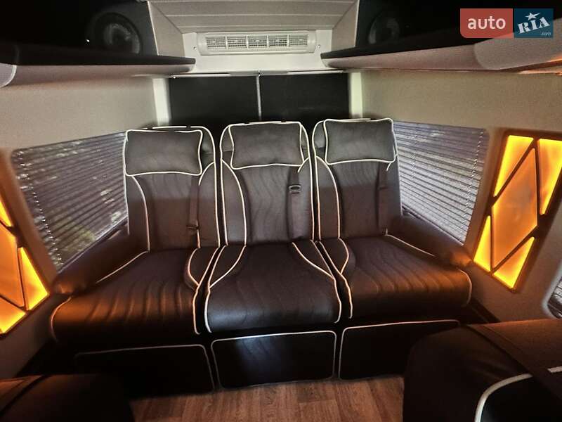 Микроавтобус Mercedes-Benz Sprinter 2020 в Корце