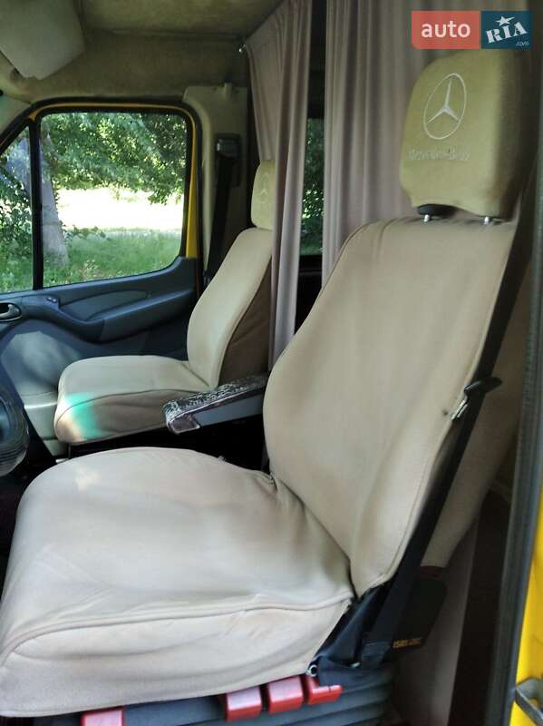 Микроавтобус Mercedes-Benz Sprinter 2004 в Обухове