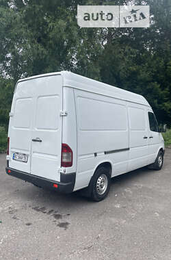 Грузовой фургон Mercedes-Benz Sprinter 2004 в Рава-Русской