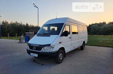 Грузопассажирский фургон Mercedes-Benz Sprinter 2004 в Львове