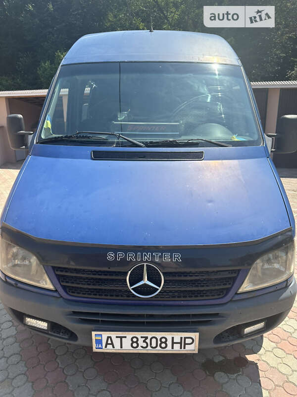 Мікроавтобус Mercedes-Benz Sprinter 2001 в Косові