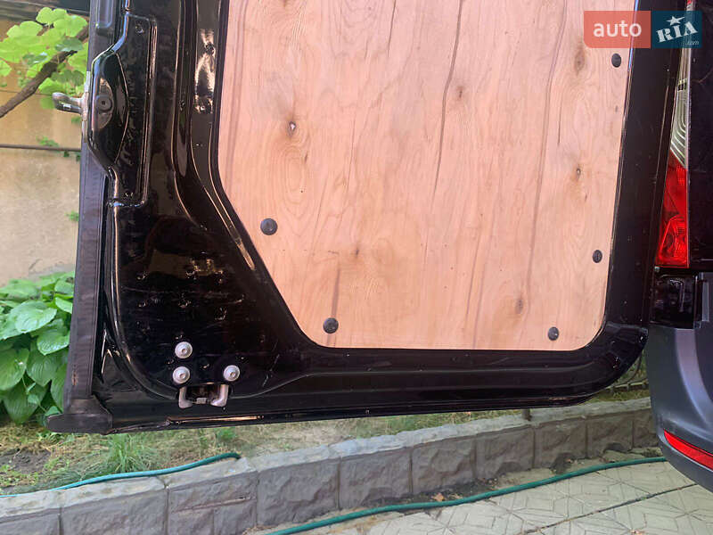 Грузовой фургон Mercedes-Benz Sprinter 2019 в Виноградове фото 23 Грузовой фургон Mercedes-Benz Sprinter 2019 в Виноградове