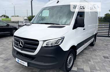 Вантажний фургон Mercedes-Benz Sprinter 2019 в Рівному