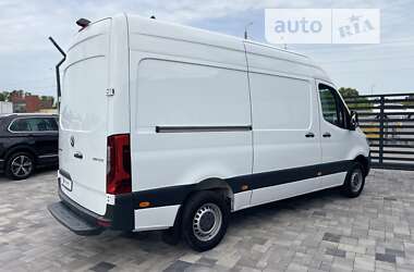 Вантажний фургон Mercedes-Benz Sprinter 2019 в Рівному