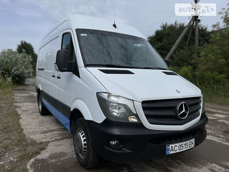 Вантажний фургон Mercedes-Benz Sprinter 2015 в Луцьку