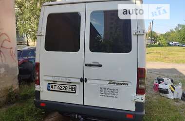 Грузопассажирский фургон Mercedes-Benz Sprinter 2005 в Ивано-Франковске