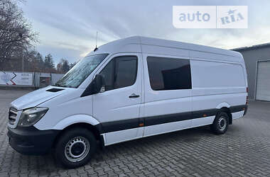 Грузовой фургон Mercedes-Benz Sprinter 2015 в 