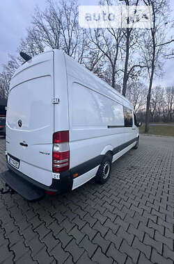 Грузовой фургон Mercedes-Benz Sprinter 2015 в 