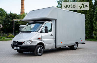 Грузовой фургон Mercedes-Benz Sprinter 2002 в Ровно