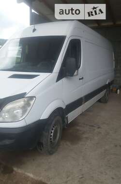 Грузовой фургон Mercedes-Benz Sprinter 2007 в 