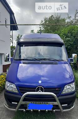 Микроавтобус Mercedes-Benz Sprinter 2005 в Иршаве