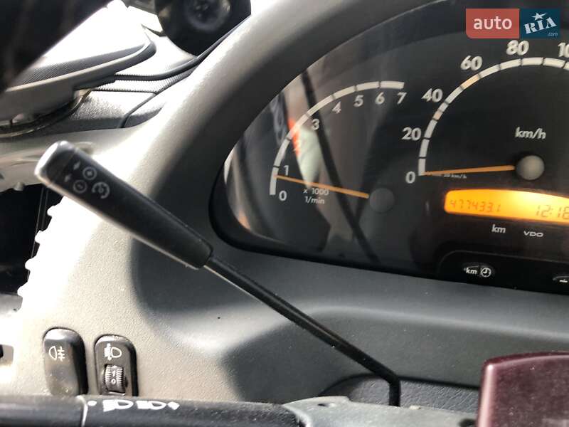 Автовоз Mercedes-Benz Sprinter 2004 в Хмельницком