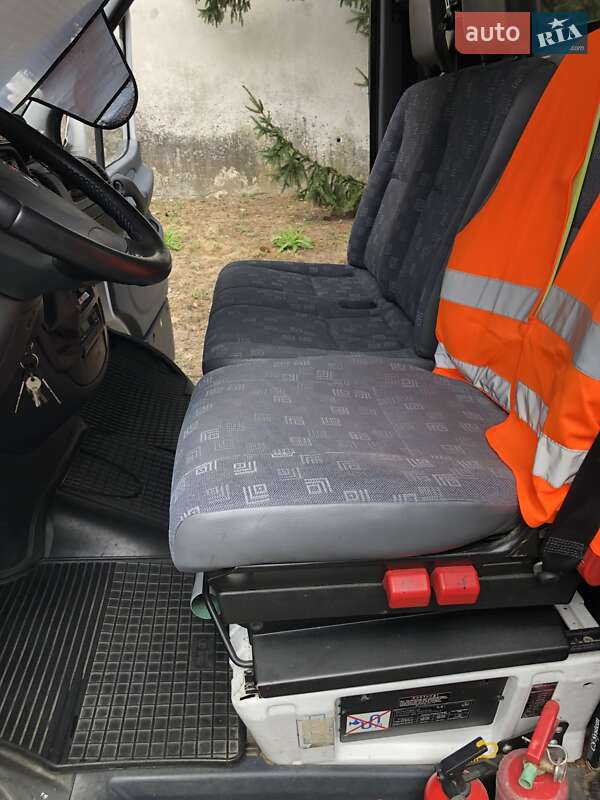 Автовоз Mercedes-Benz Sprinter 2004 в Хмельницком