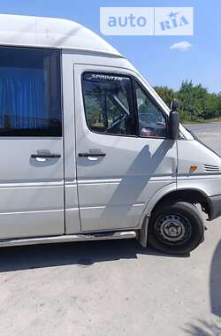 Мікроавтобус Mercedes-Benz Sprinter 2003 в Вижниці