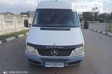 Грузовой фургон Mercedes-Benz Sprinter 2004 в Коростене