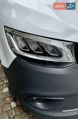 Микроавтобус Mercedes-Benz Sprinter 2022 в 