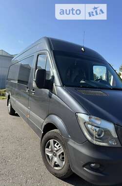 Вантажопасажирський фургон Mercedes-Benz Sprinter 2015 в Тернополі