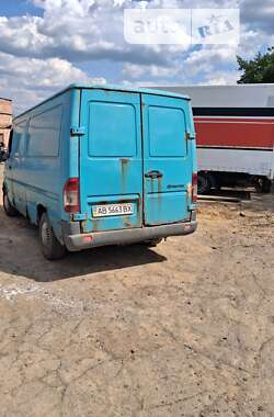 Грузовой фургон Mercedes-Benz Sprinter 2001 в Виннице