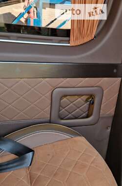 Мікроавтобус Mercedes-Benz Sprinter 2018 в 