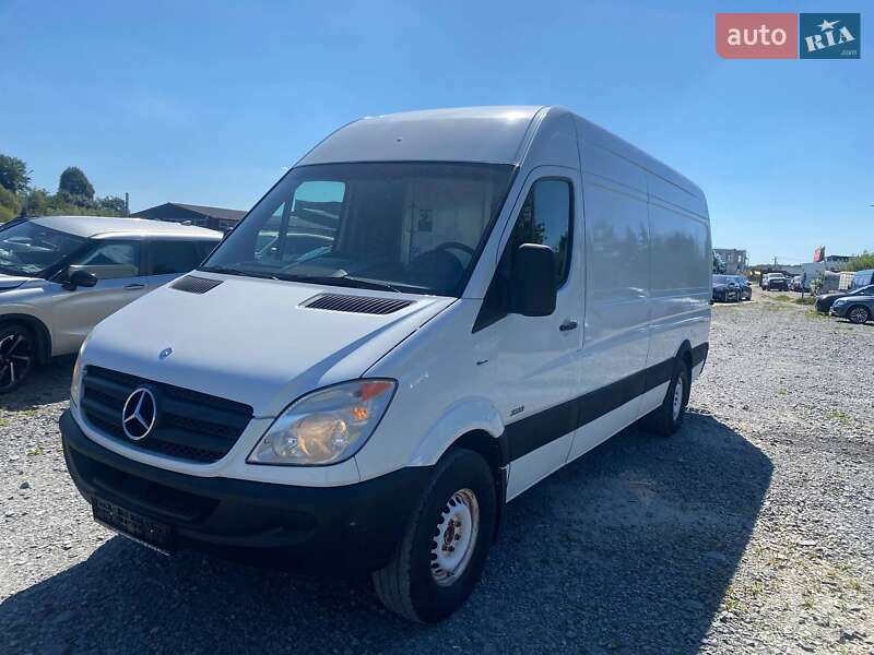 Вантажний фургон Mercedes-Benz Sprinter 2012 в Львові