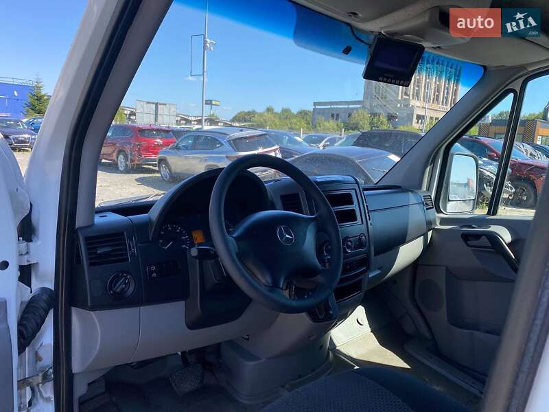 Вантажний фургон Mercedes-Benz Sprinter 2012 в Львові