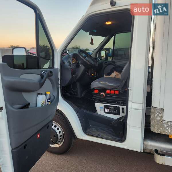 Вантажний фургон Mercedes-Benz Sprinter 2006 в Житомирі