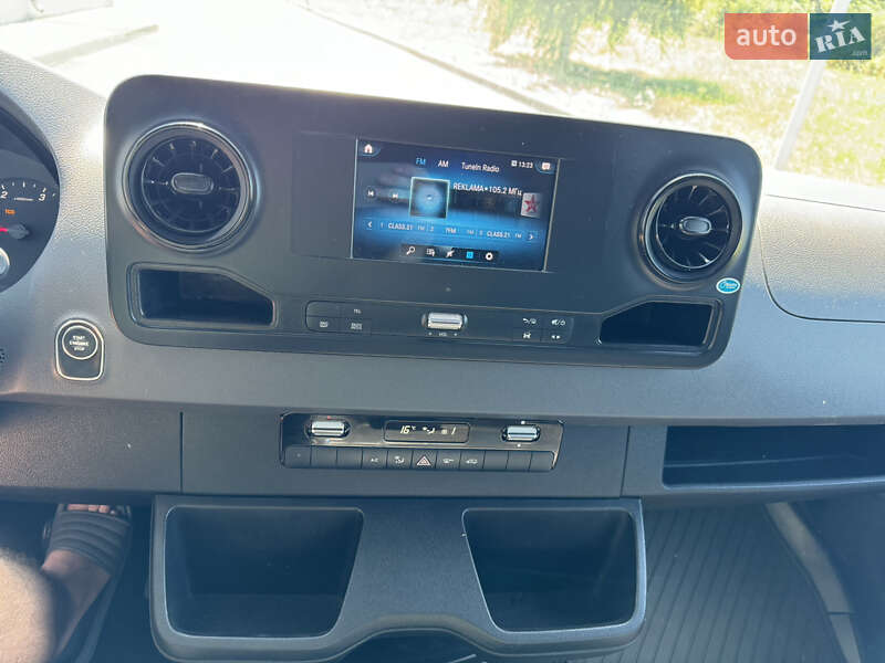 Грузовой фургон Mercedes-Benz Sprinter 2019 в Виноградове фото 8 Грузовой фургон Mercedes-Benz Sprinter 2019 в Виноградове