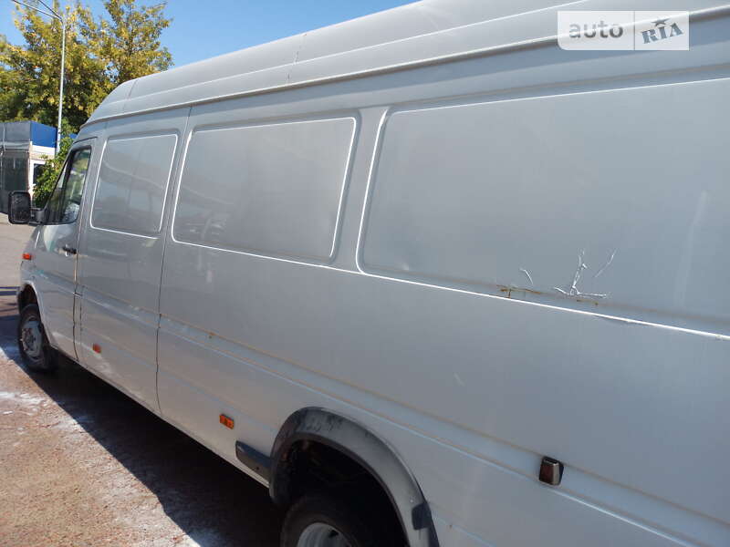 Грузовой фургон Mercedes-Benz Sprinter 2004 в Киеве